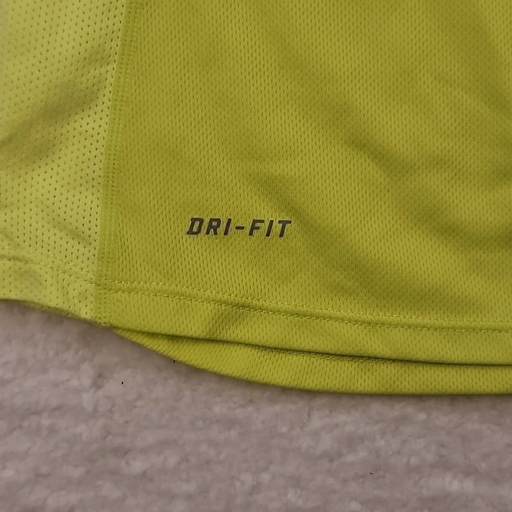 Nike‎ Dri-Fit Moisture Wicking Running T-Shirt Women's M Yellow S/S High Vis